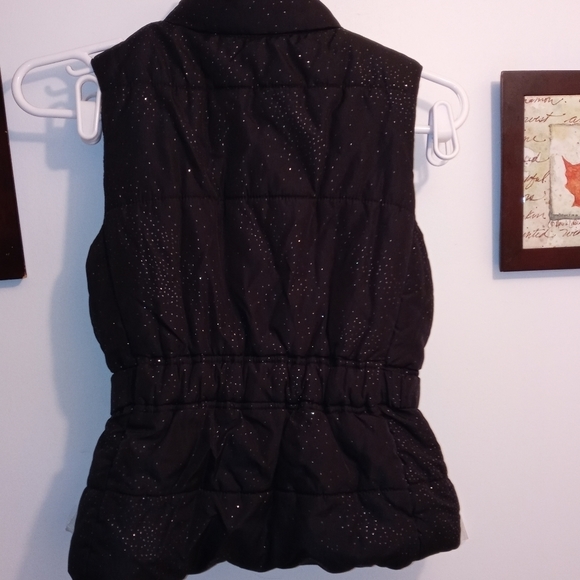 Est.1989 Place vest - Picture 3 of 5